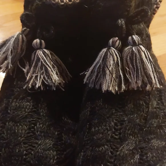 Muk Luks Slipper Booties - Picture 4 of 13